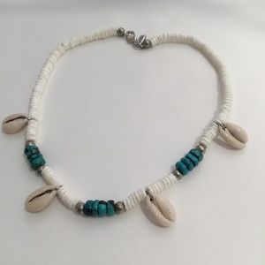 New Vanessa Mooney white shell turquoise necklace